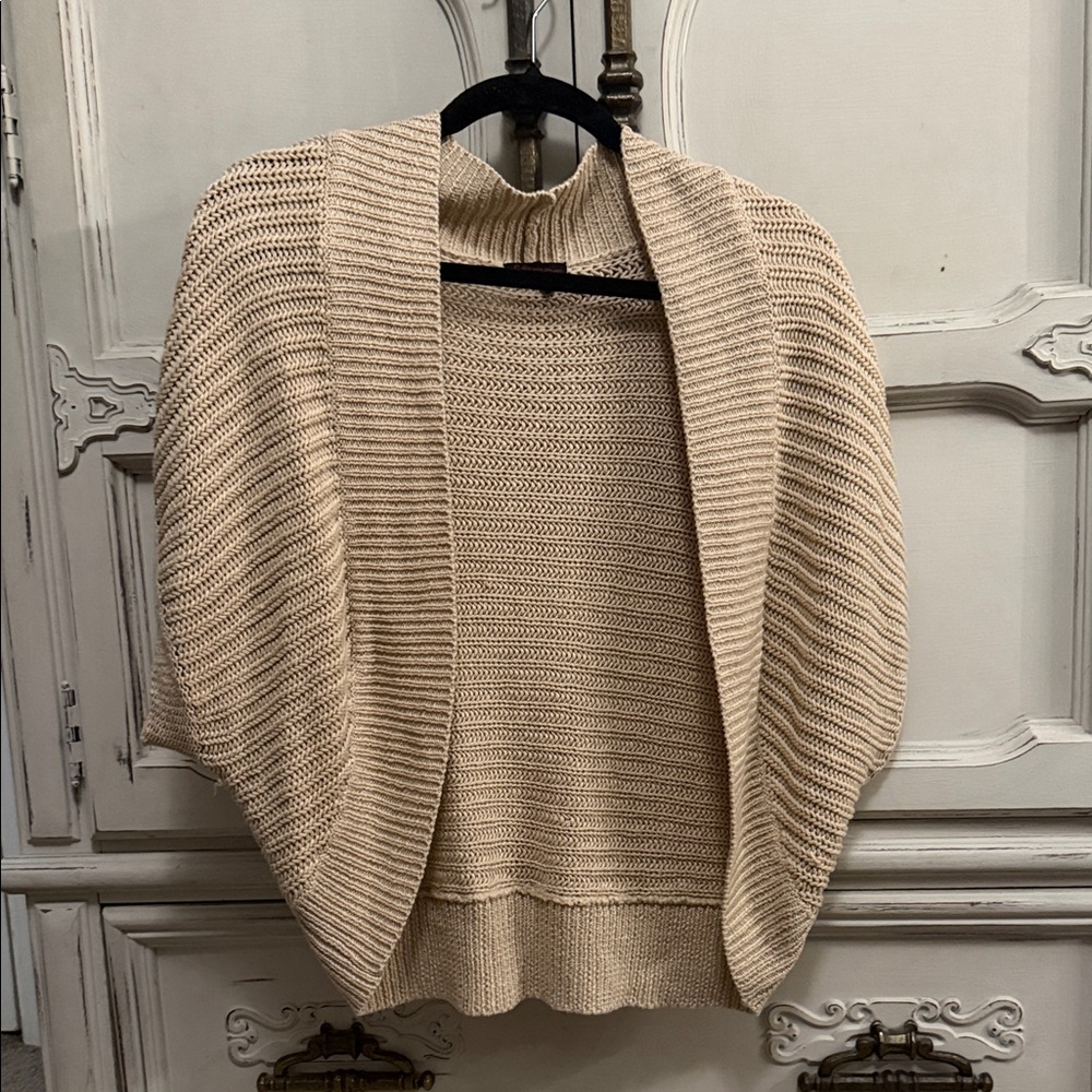 Chic Cream Knit Poncho
